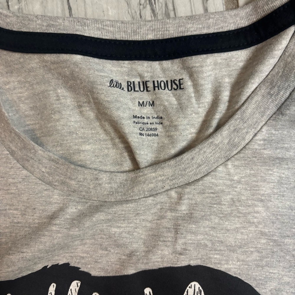 Alpine Design Gray Bear Graphic Tee - Picture 3 of 3